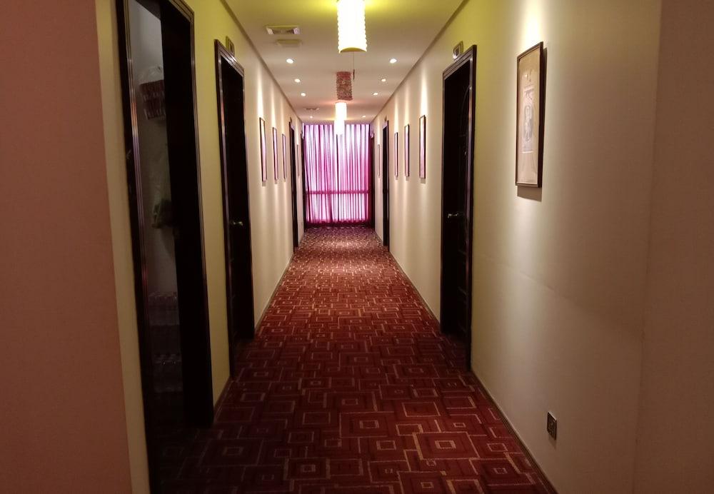 Shwe Pyi San Yar Hotel Yangon Dış mekan fotoğraf
